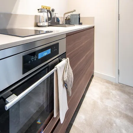 Oda ve Kahvaltı New Family Floor Utopia 10min To Rotterdam App5 Schiedam